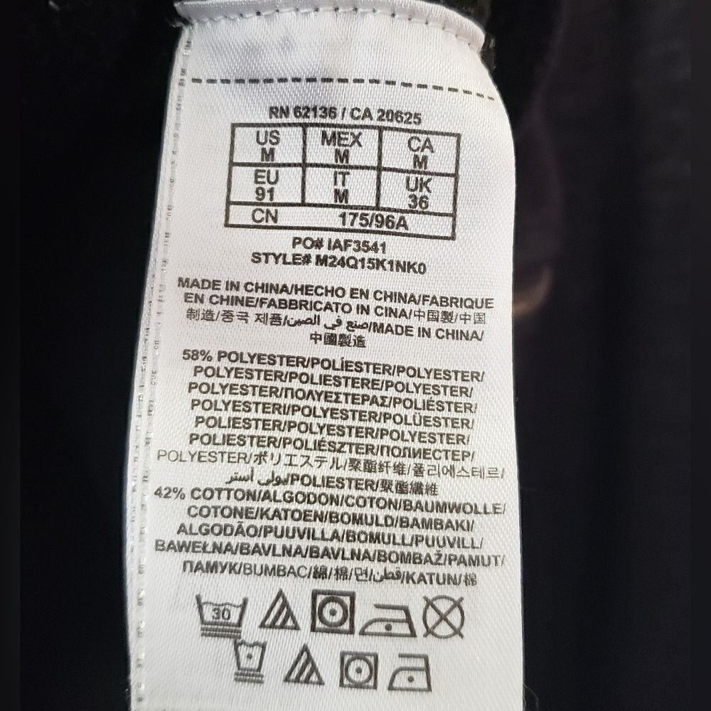Guess Pullover - Picture 7 of 7